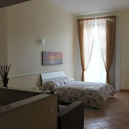 B&B La Torretta Chiaia 나폴리