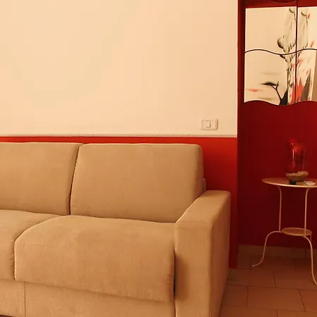 Nocleg ze śniadaniem La Torretta Chiaia 3*