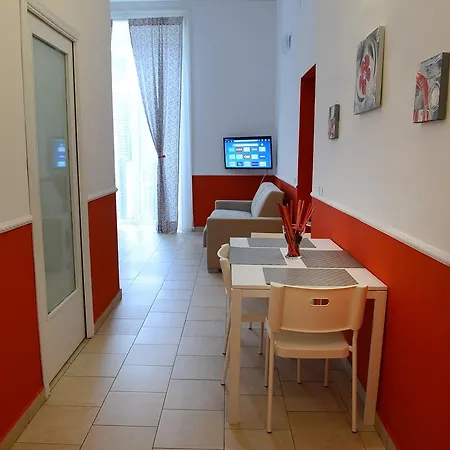 La Torretta Chiaia Nocleg ze śniadaniem Neapol