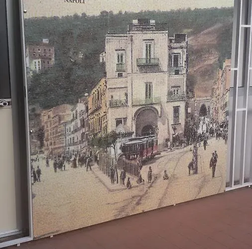 La Torretta Chiaia Bed & Breakfast