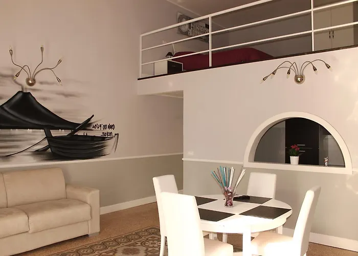La Torretta Chiaia Bed & Breakfast Naples