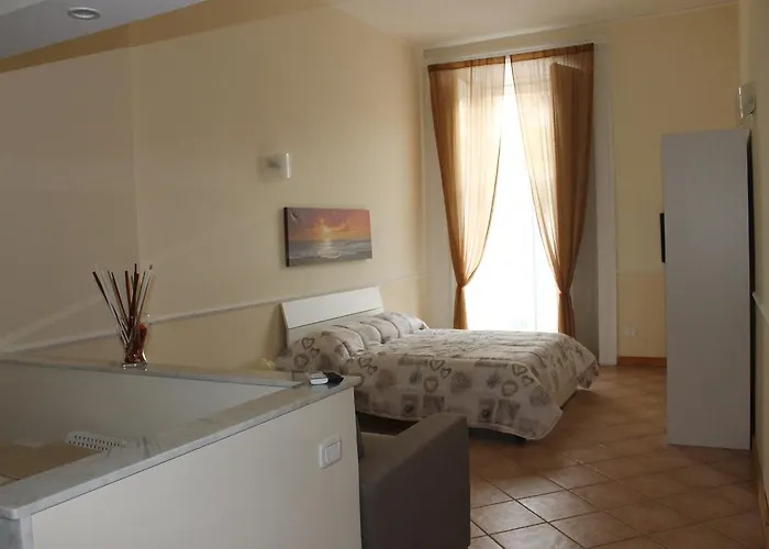 La Torretta Chiaia 4*