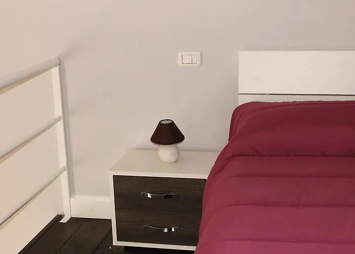 Bed & Breakfast La Torretta Chiaia 4*