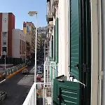 Bed & Breakfast La Torretta Chiaia 4*